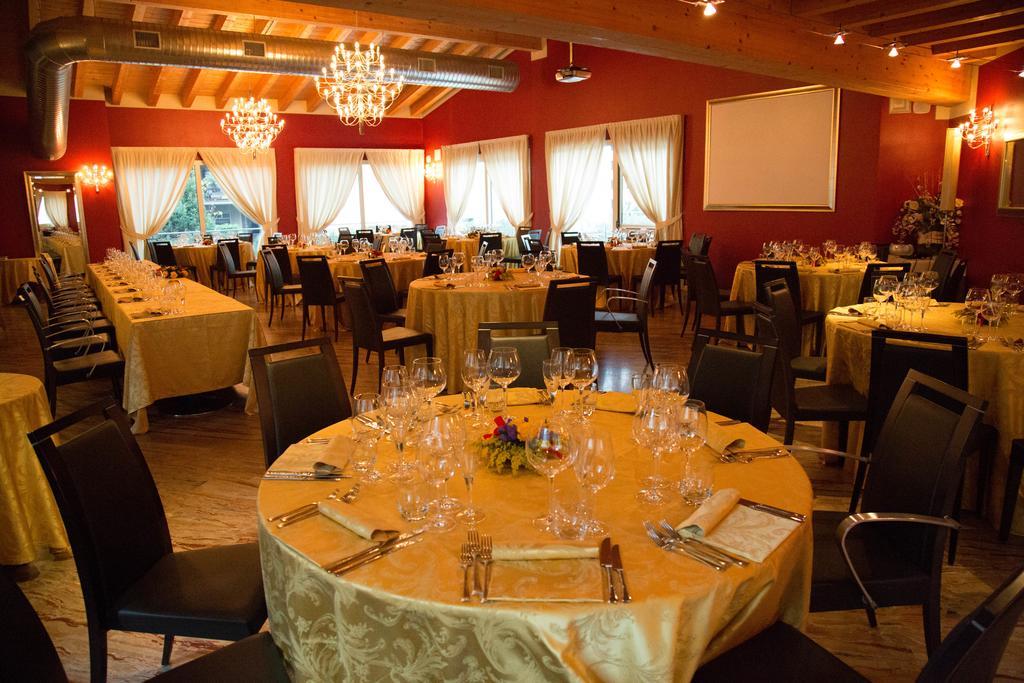 Hotel San Martino Boario Terme Εξωτερικό φωτογραφία