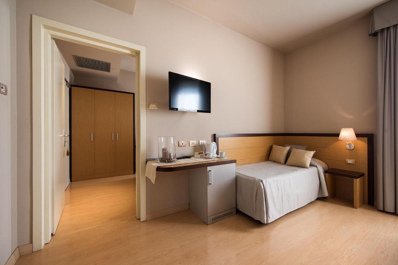Hotel San Martino Boario Terme Εξωτερικό φωτογραφία